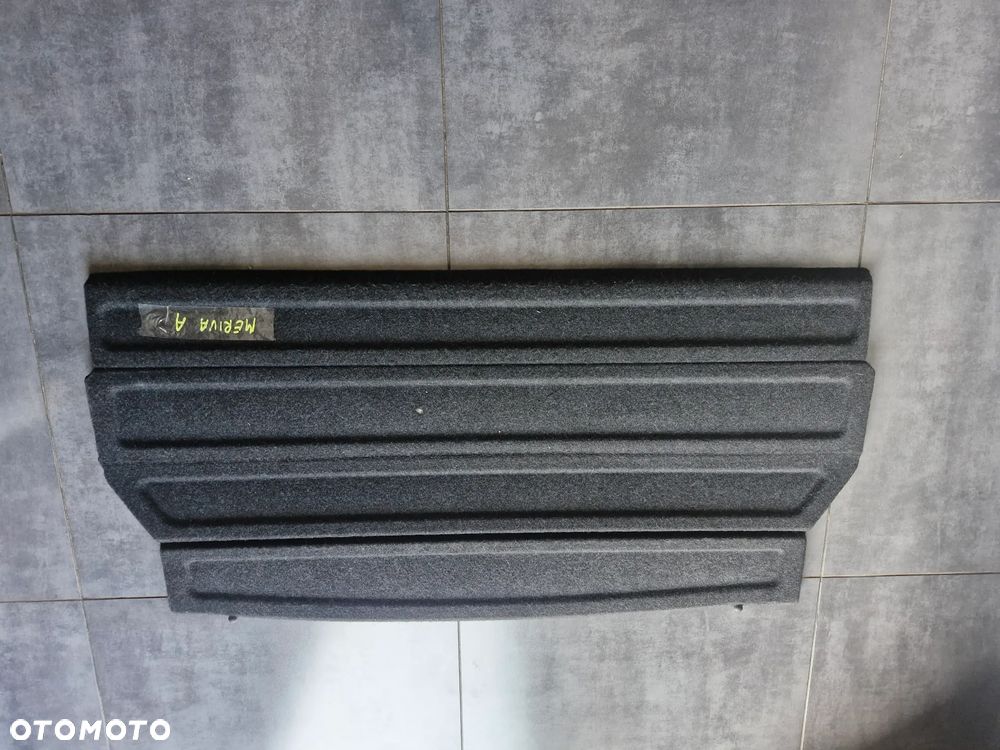 Półka tył MERIVA A lift 13.213.570