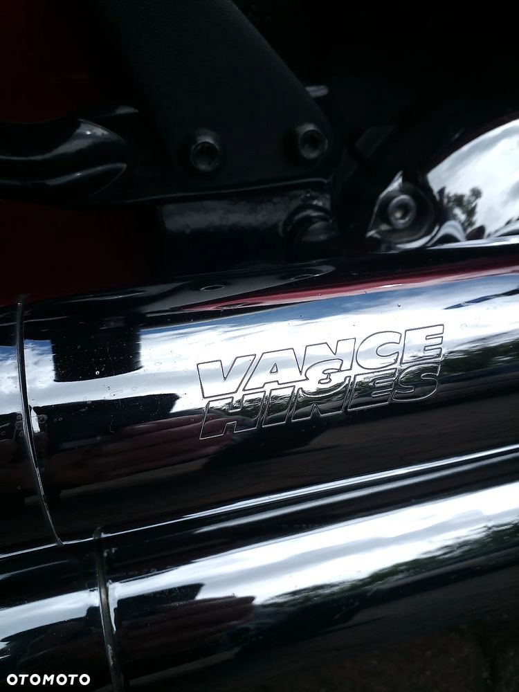 Yamaha Road Star - 8