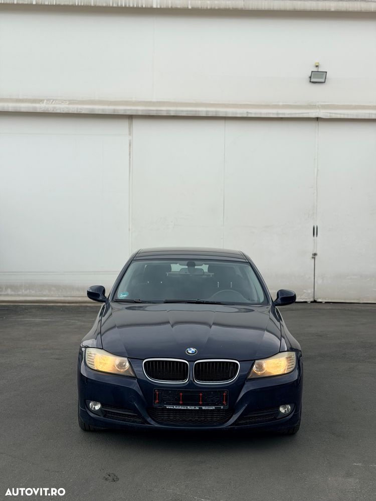 BMW Seria 3 320d - 3