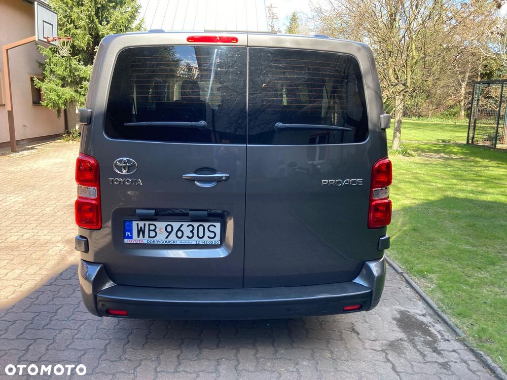 Toyota ProAce Kombi D-4D Long 2,8t - 4