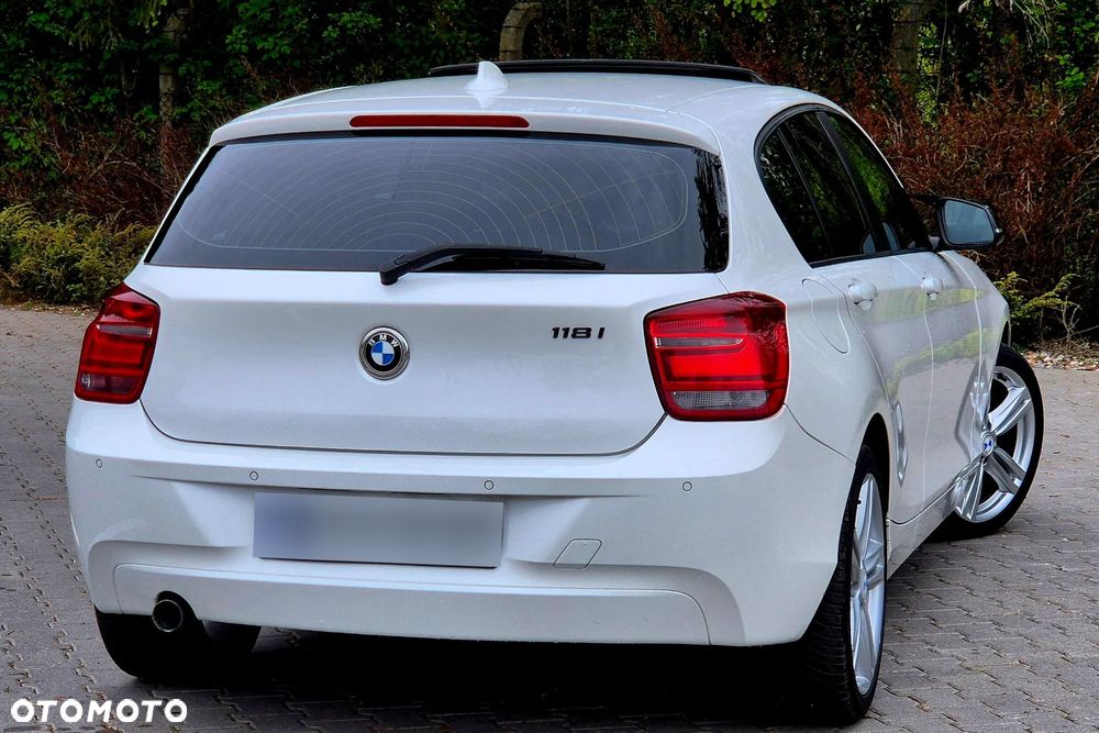 BMW Seria 1 118i Sport Line - 11