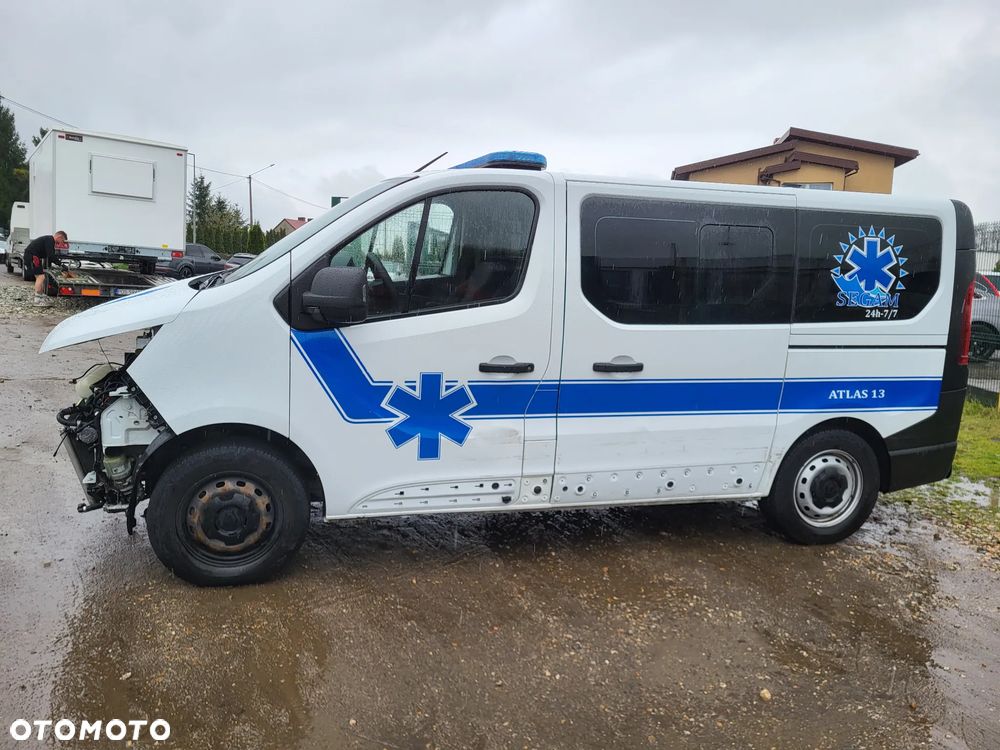 Renault Trafic - 12