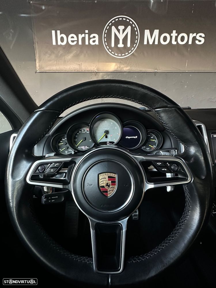 Porsche Cayenne S Hybrid Tiptronic S - 20