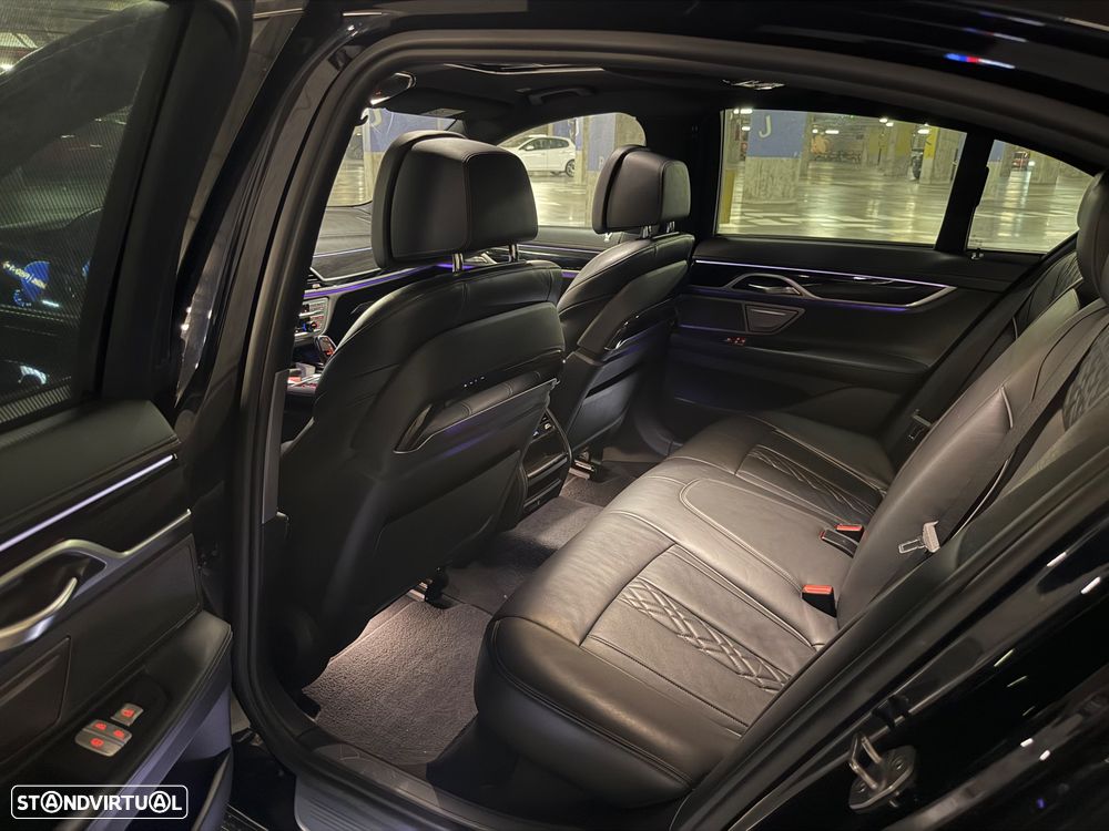 BMW 740 - 10