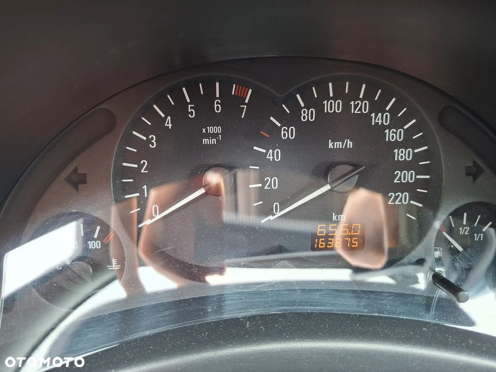 Opel Corsa 1.0 12V Start - 5