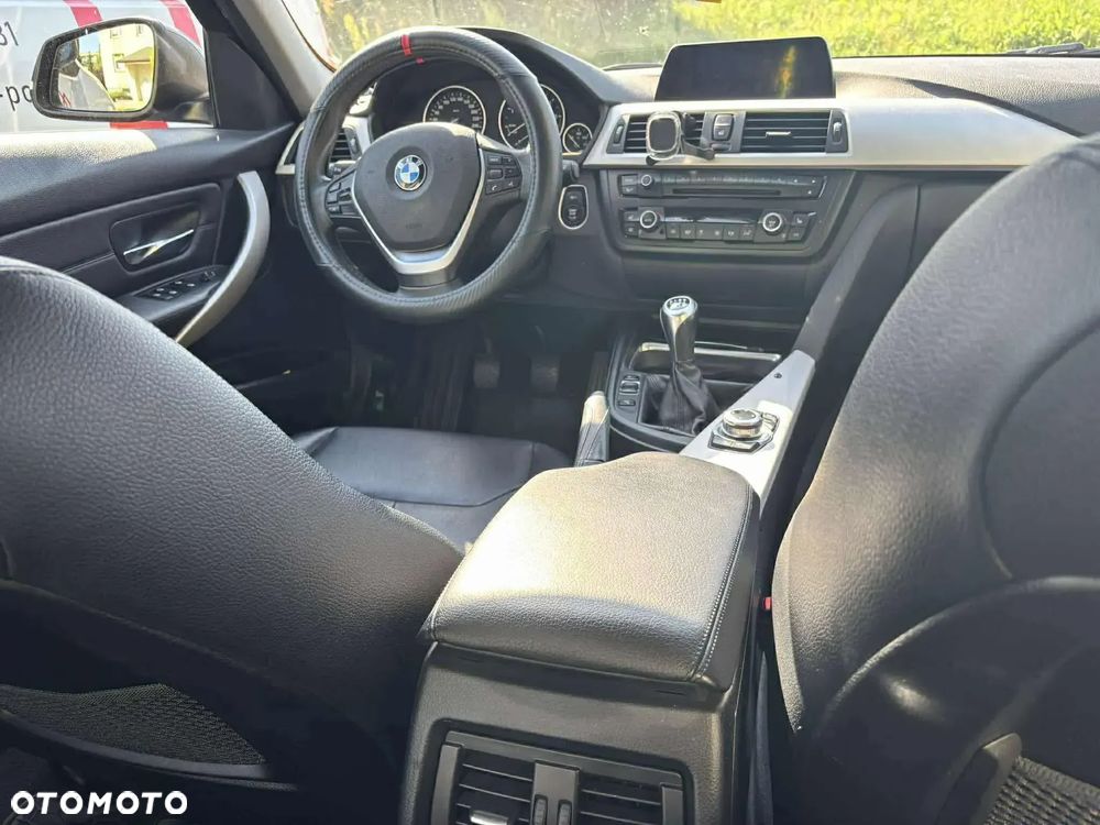 BMW Seria 3 316d - 6