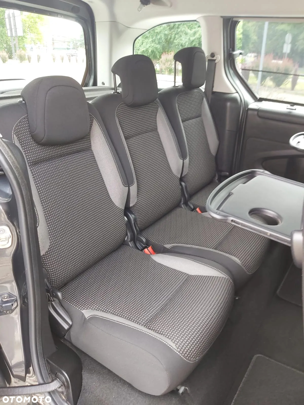 Peugeot Partner Tepee BlueHDi 100 Stop&Start Allure - 13