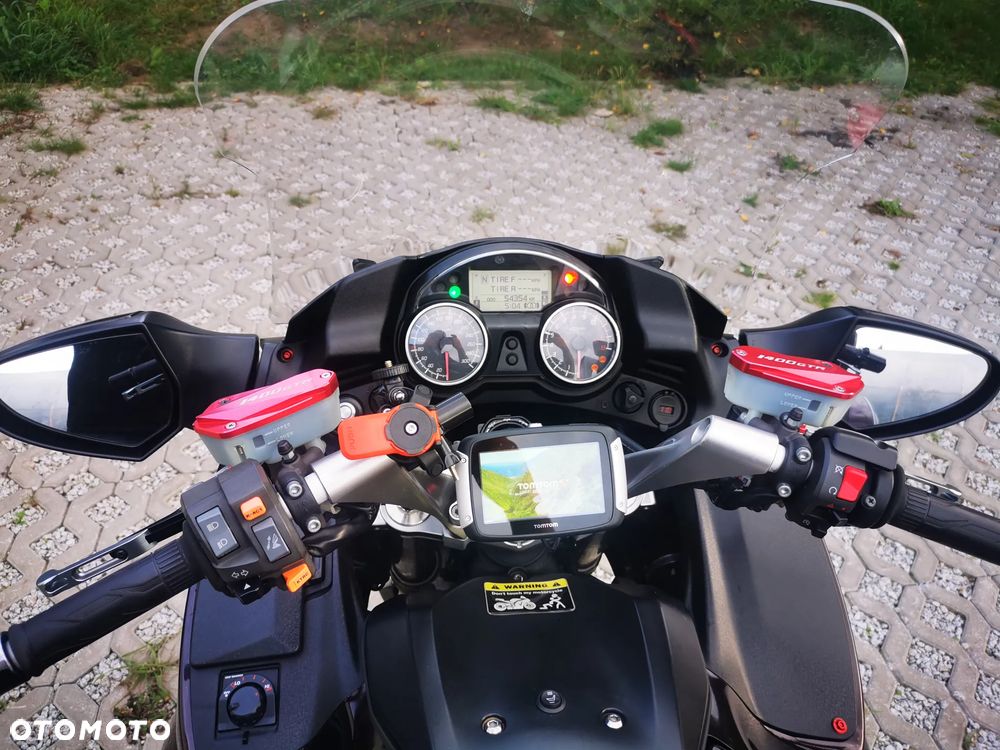 Kawasaki GTR - 11