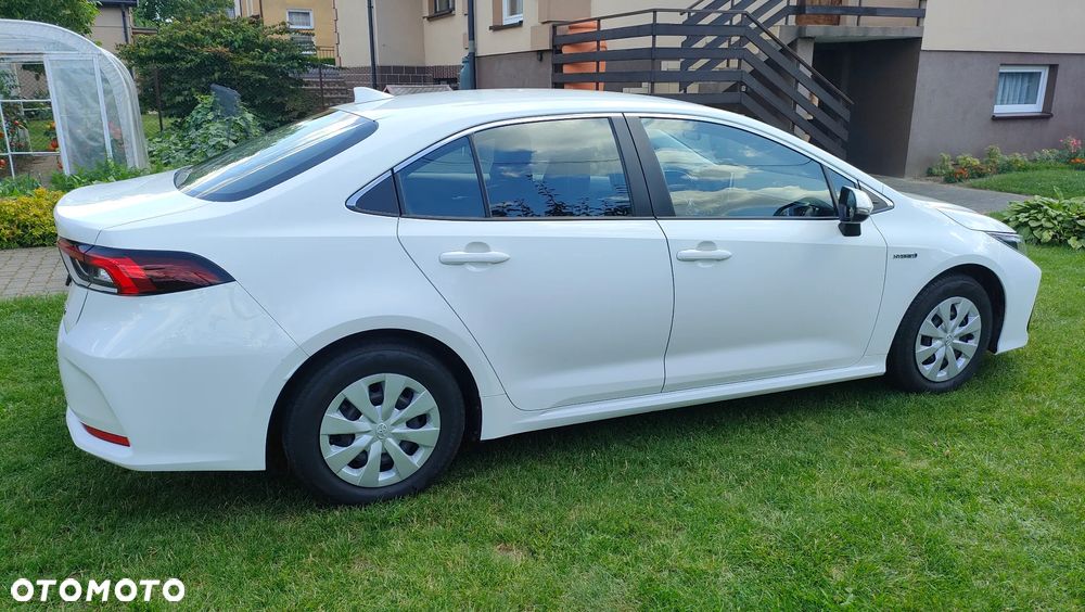 Toyota Corolla - 4