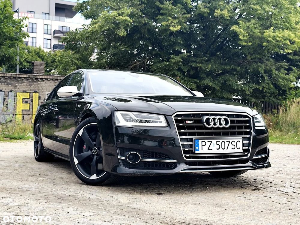 Audi S8 - 3