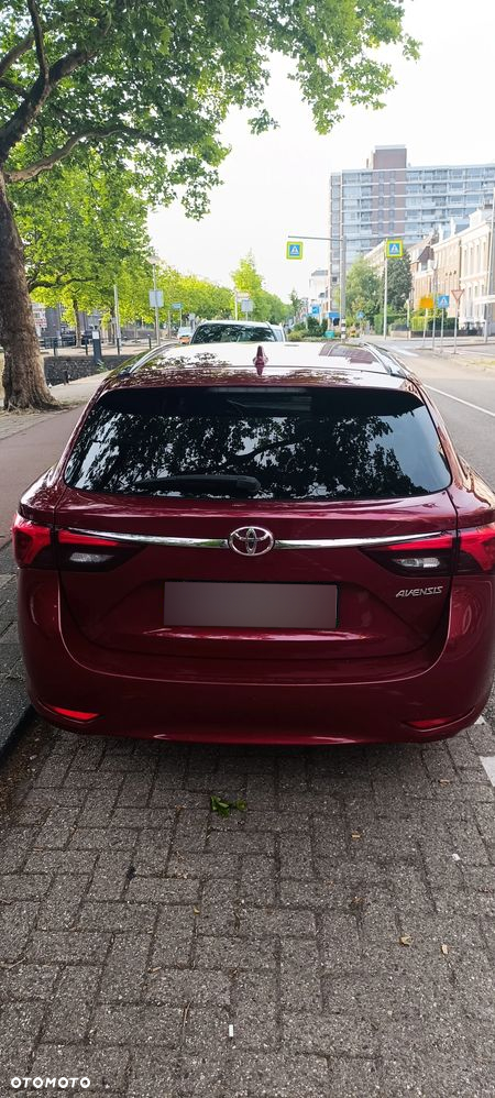 Toyota Avensis 2.0 Prestige MS - 8