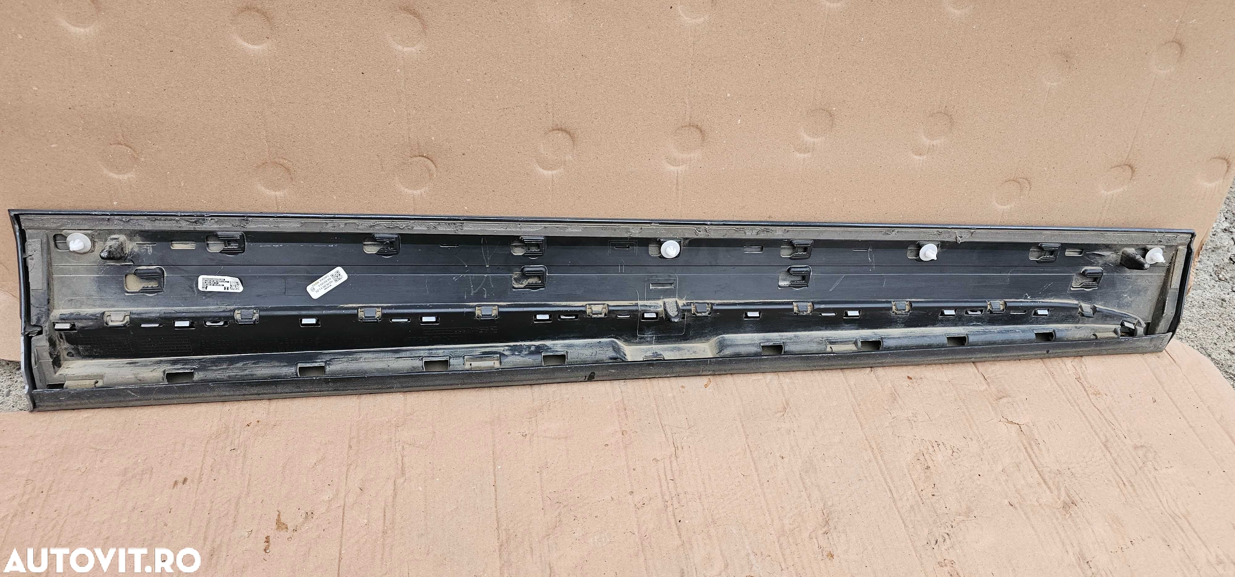 Bandou usa stanga fata Audi Q5 FY 2017 2018 / 2019 2020 / 2021 2022 - 2