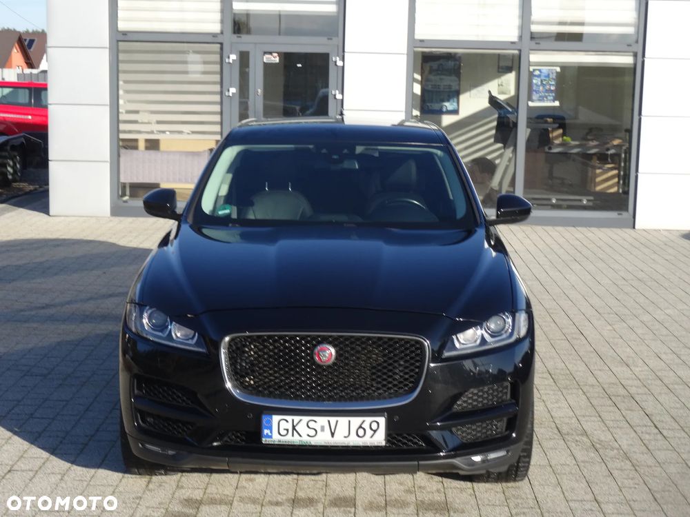 Jaguar F-Pace 3.0 TDV6 AWD 300 Sport - 4