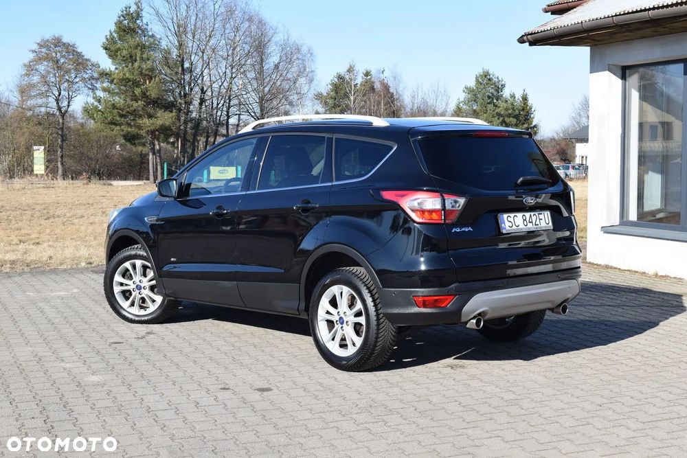 Ford Kuga 2.0 TDCi 4x4 Titanium - 4
