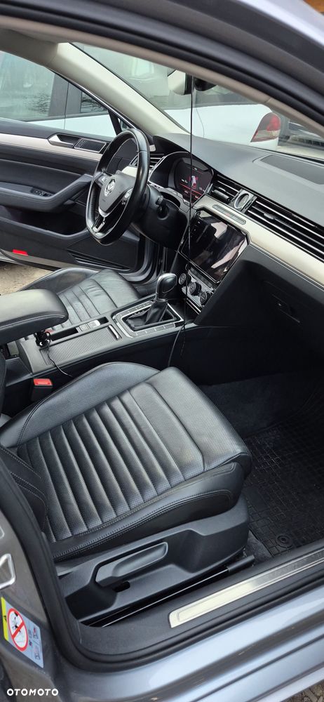 Volkswagen Passat 2.0 TDI BMT 4Mot Highline DSG - 13