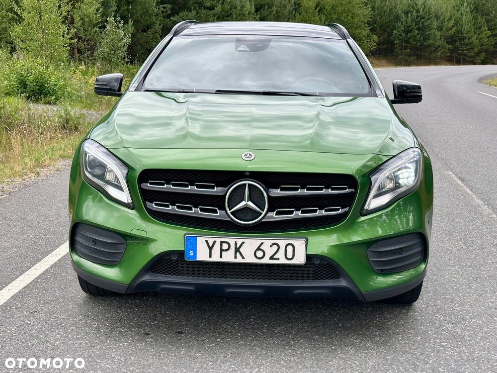 Mercedes-Benz GLA 250 4Matic 7G-DCT AMG Line - 2