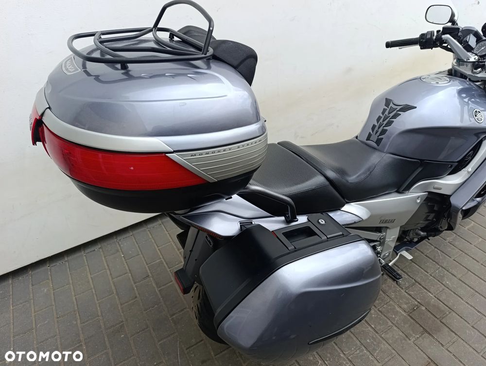 Yamaha FJR - 21