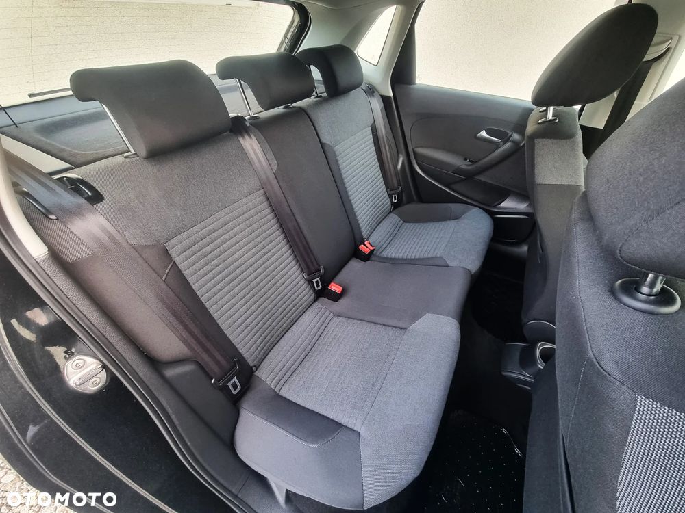 Volkswagen Polo - 10