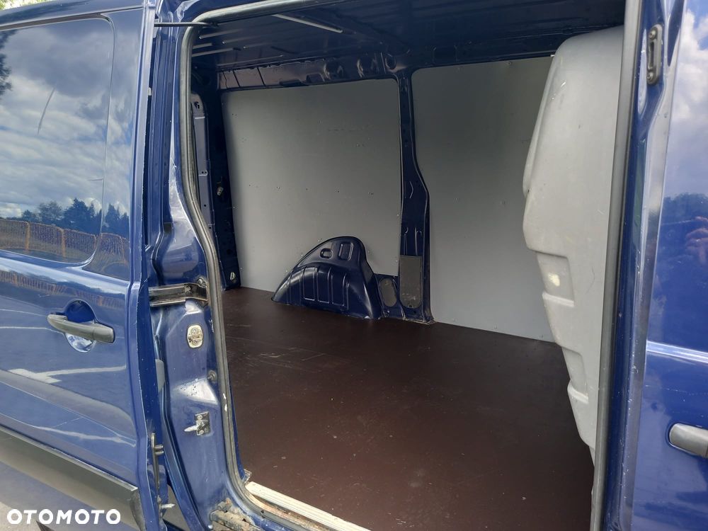 Toyota PROACE - 15