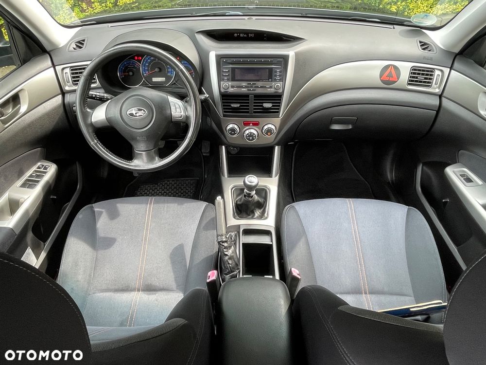 Subaru Forester 2.0D Active - 17