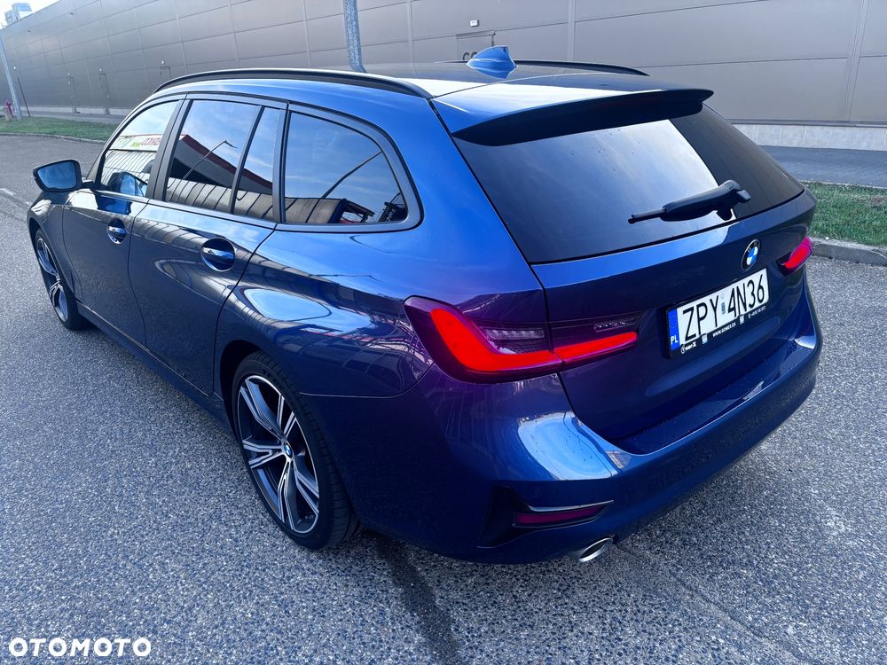 BMW Seria 3 320d MHEV Luxury Line sport - 13