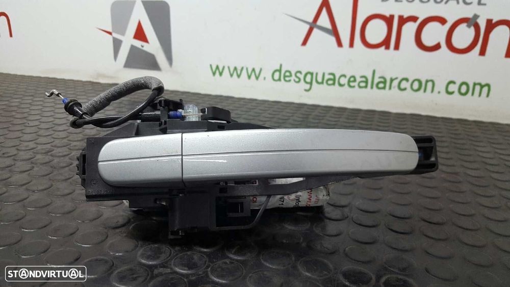 PUXADOR EXTERIOR FRENTE DIREITO FORD FOCUS LIM. TREND - 3