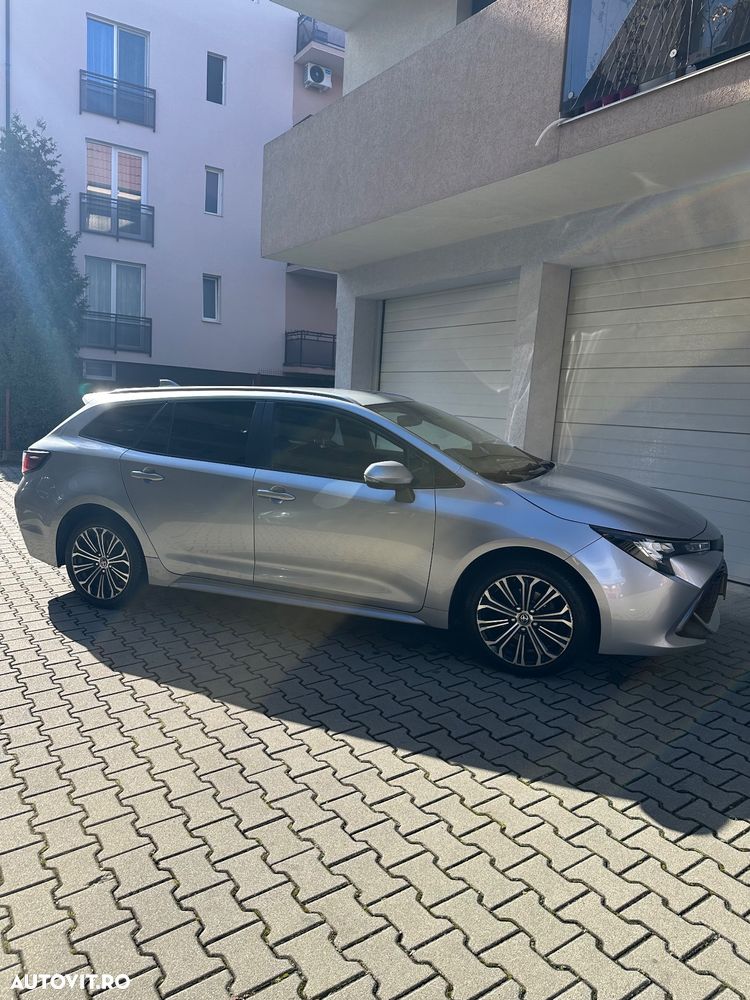 Toyota Corolla 1.8 HSD Dynamic - 6