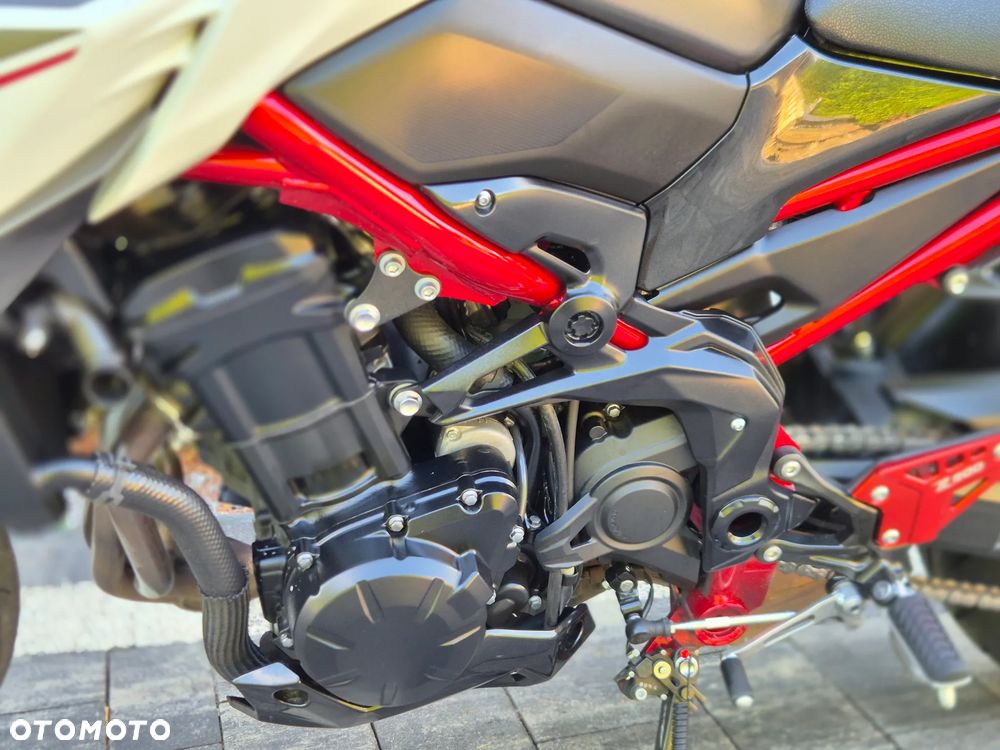Kawasaki Z 900 - 25