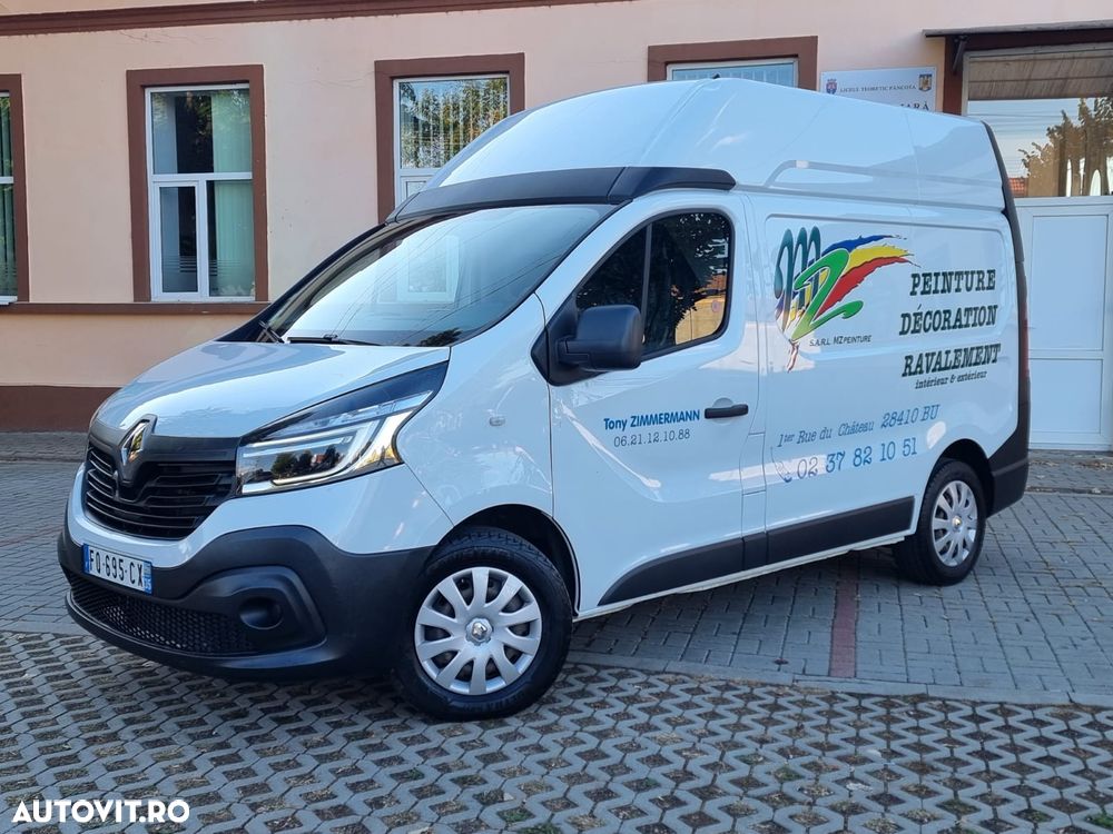 Renault Trafic - 1