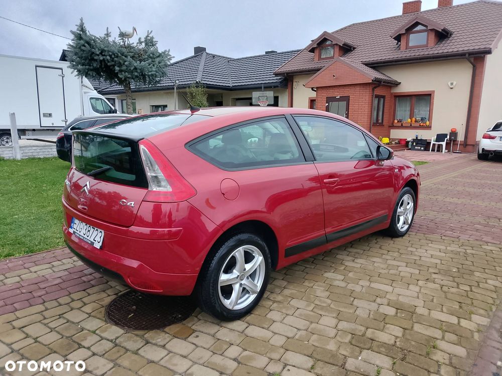 Citroën C4 1.6 HDi Equilibre - 4