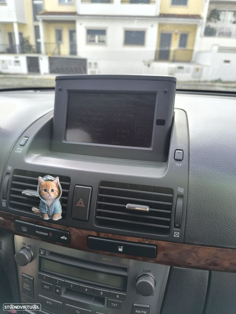 Toyota Avensis SD 2.0 D-4D - 7