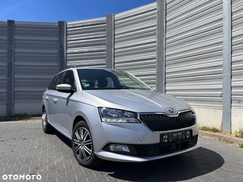 Skoda Fabia 1.0 TSI Tour - 3