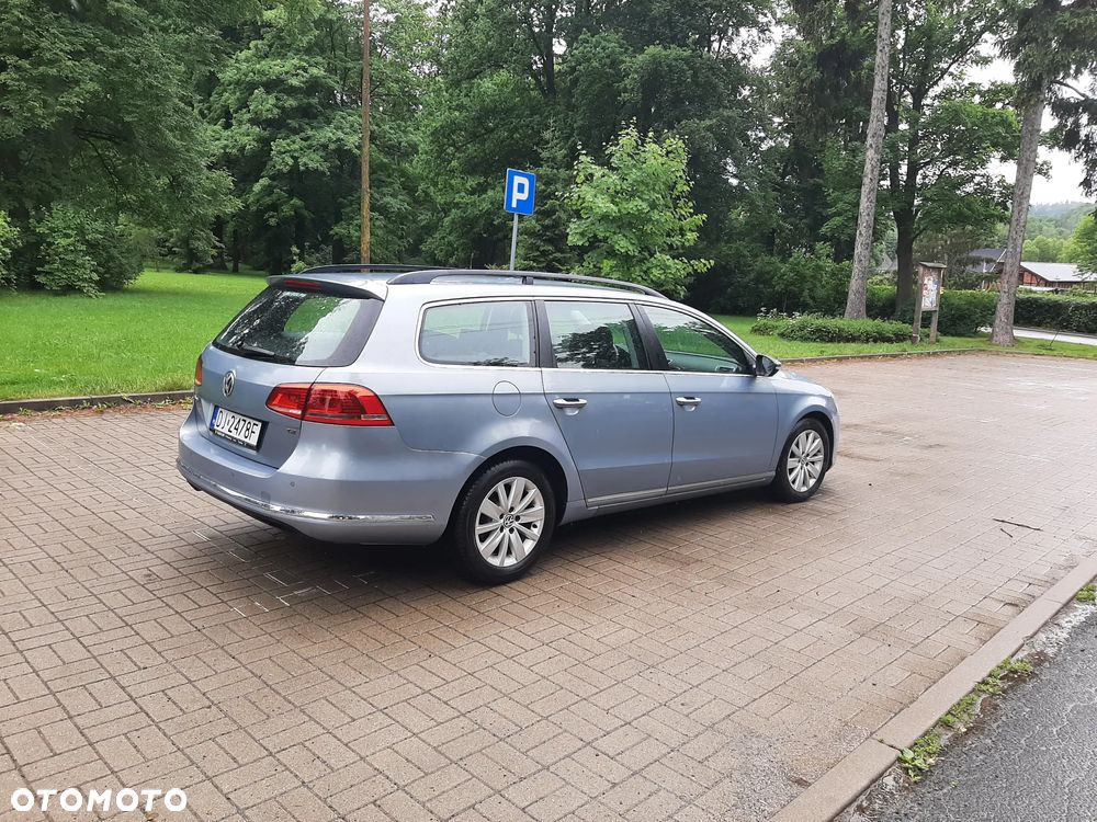 Volkswagen Passat Variant - 4