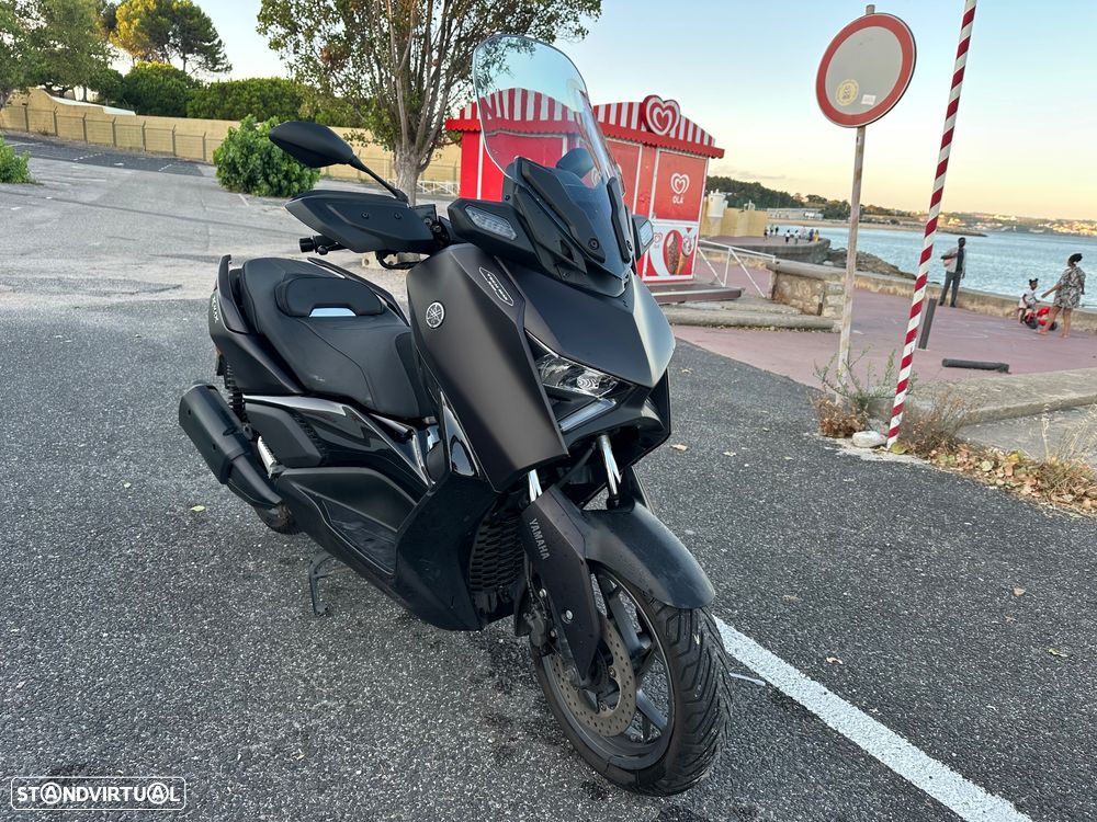 Yamaha X-Max TechMax - 3