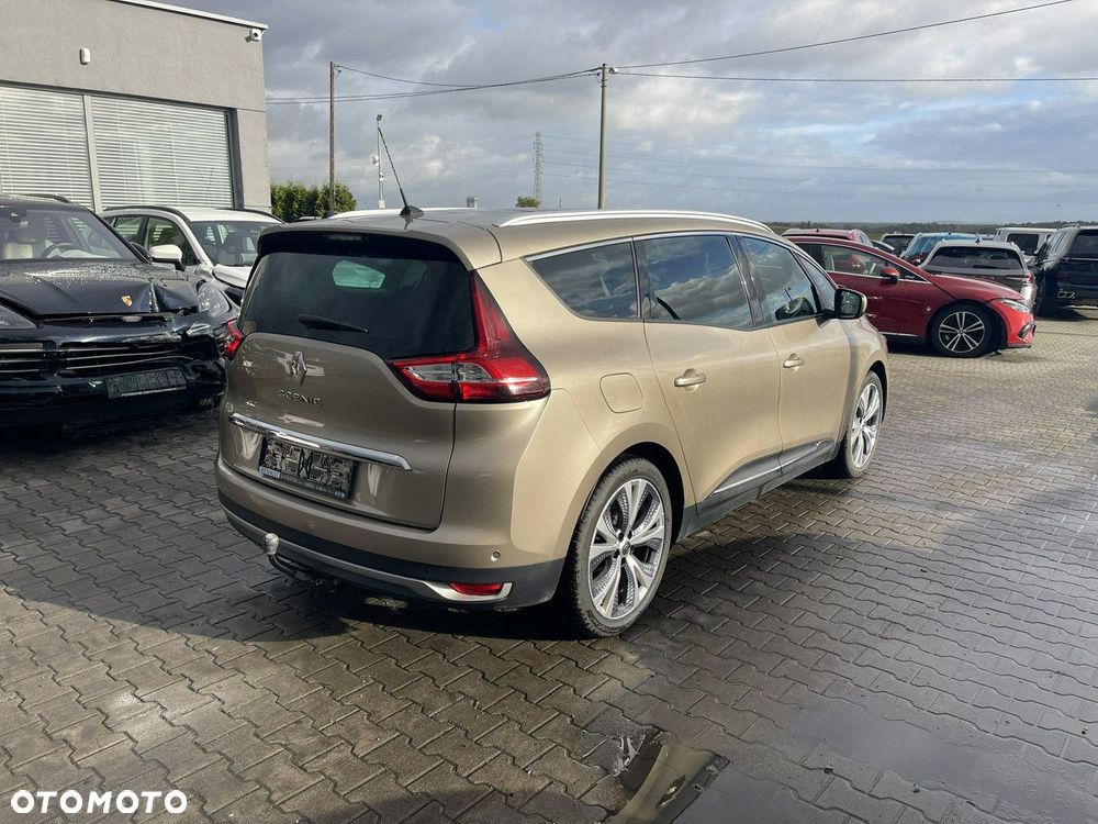 Renault Grand Scenic - 2