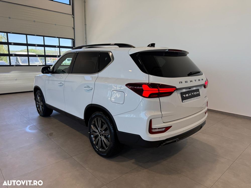 KGM Rexton - 12