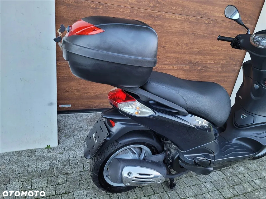 Piaggio FLY - 14