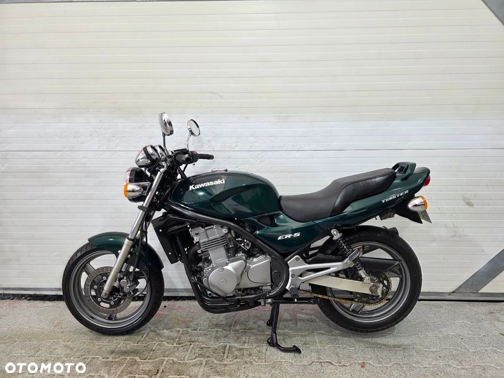Kawasaki ER - 1