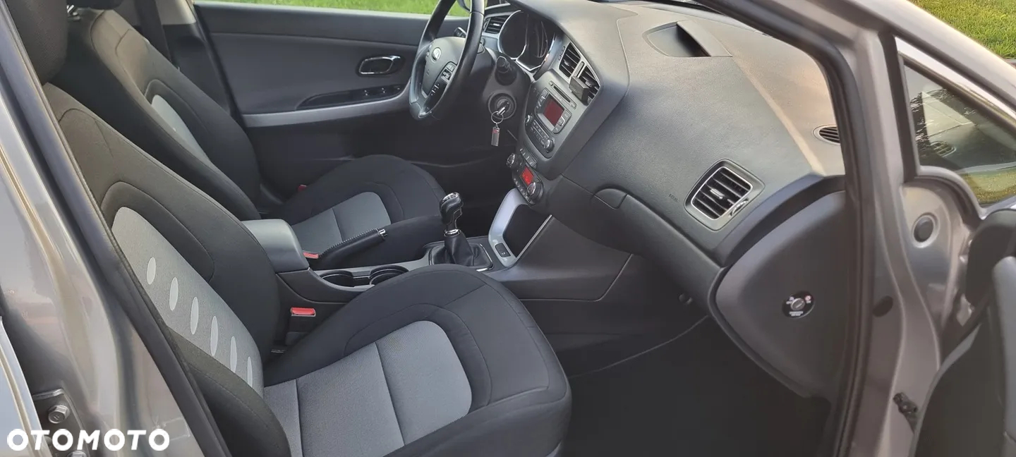 Kia Ceed Cee'd 1.6 GDI Business Line - 21