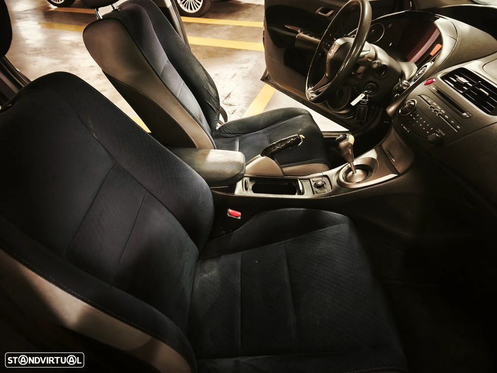 Honda Civic 1.4 Sport EC - 11