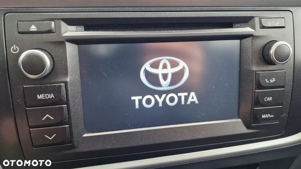Toyota Auris - 17