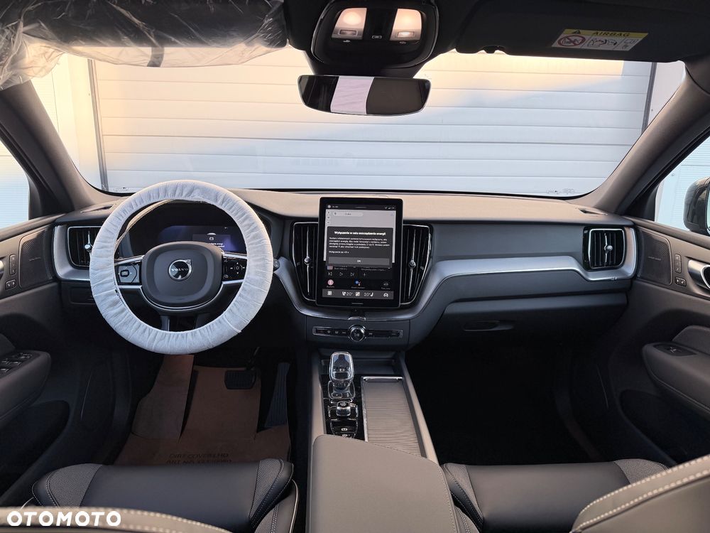 Volvo XC 60 B5 B AWD Plus Black Edition - 7
