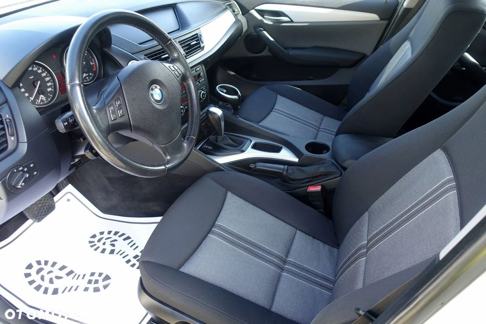 BMW X1 xDrive20d - 9