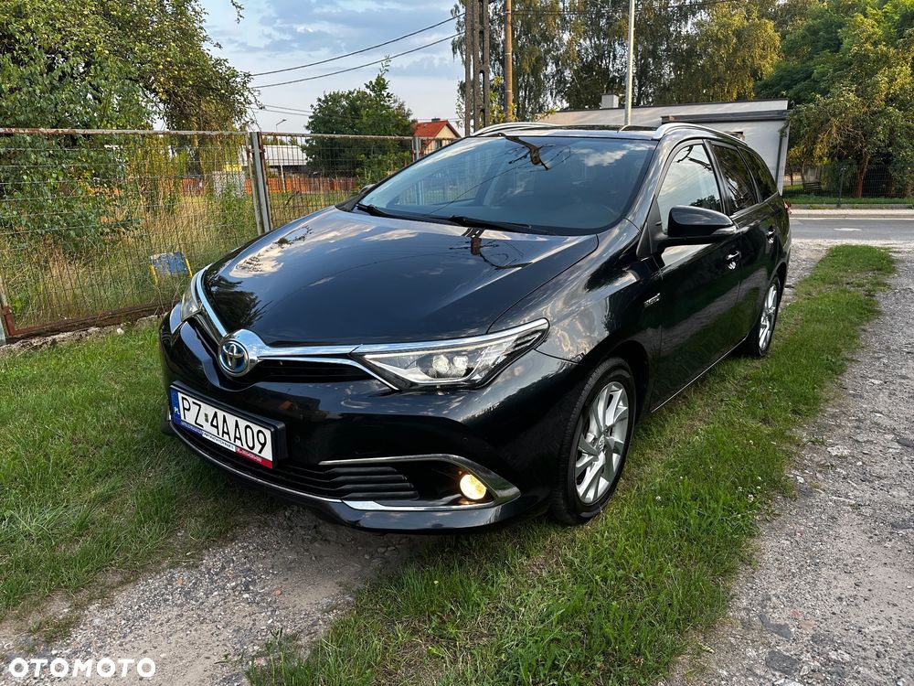 Toyota Auris - 2
