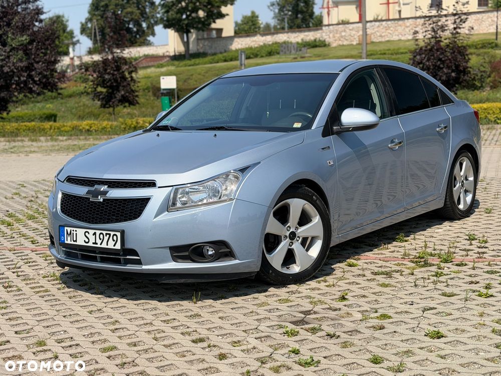 Chevrolet Cruze 1.8 LT+ - 1