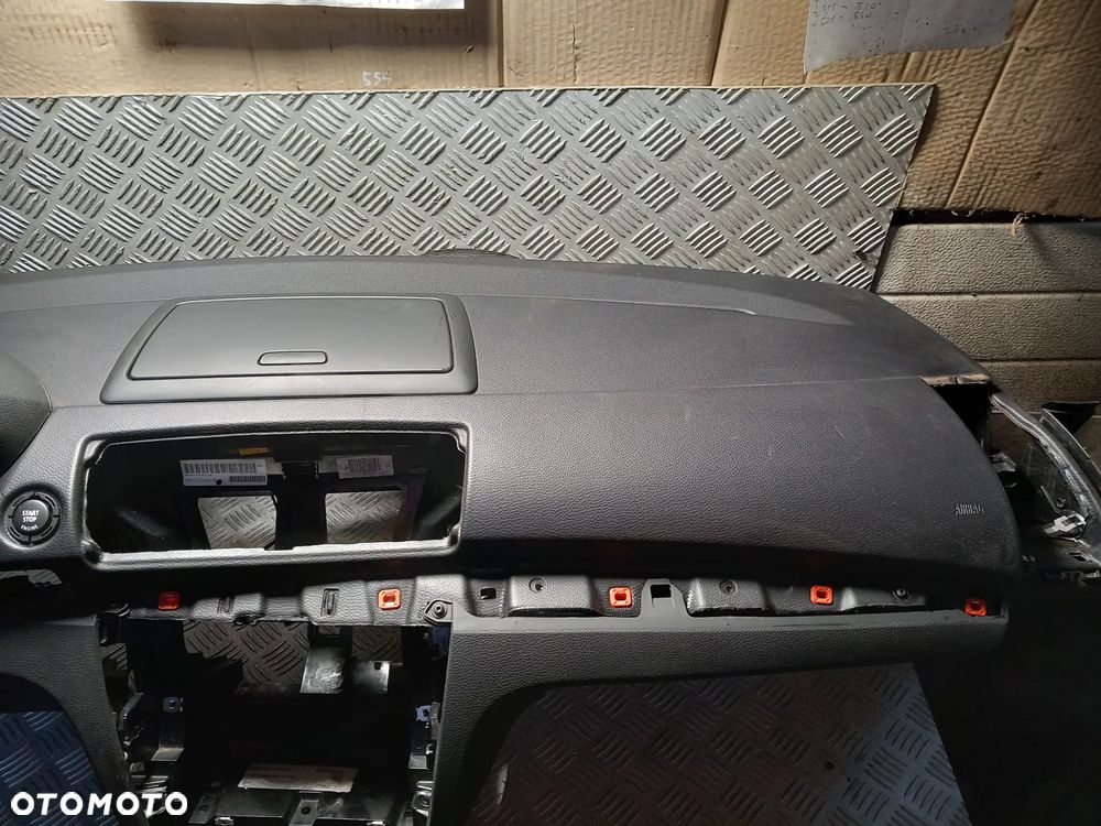 BMW E87 KONSOLA DESKA ROZDZIELCZA KOKPIT - 3