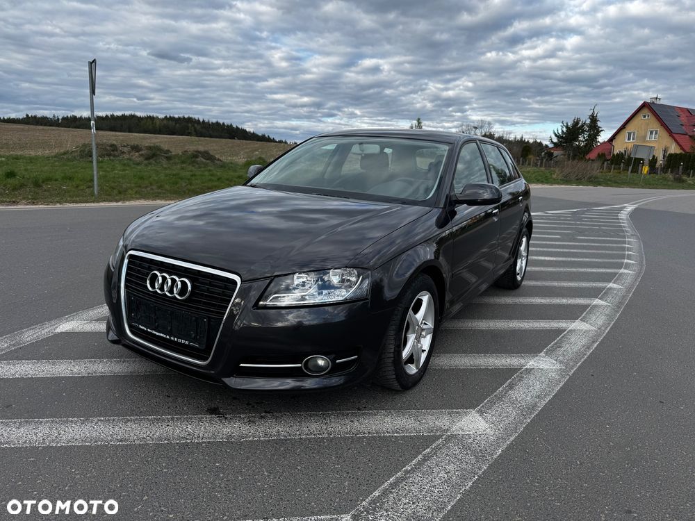 Audi A3 Sportback 1.6 Ambiente - 3
