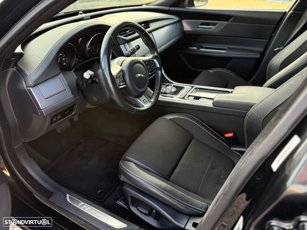 Jaguar XF 2.0 D R-Sport Aut. - 15