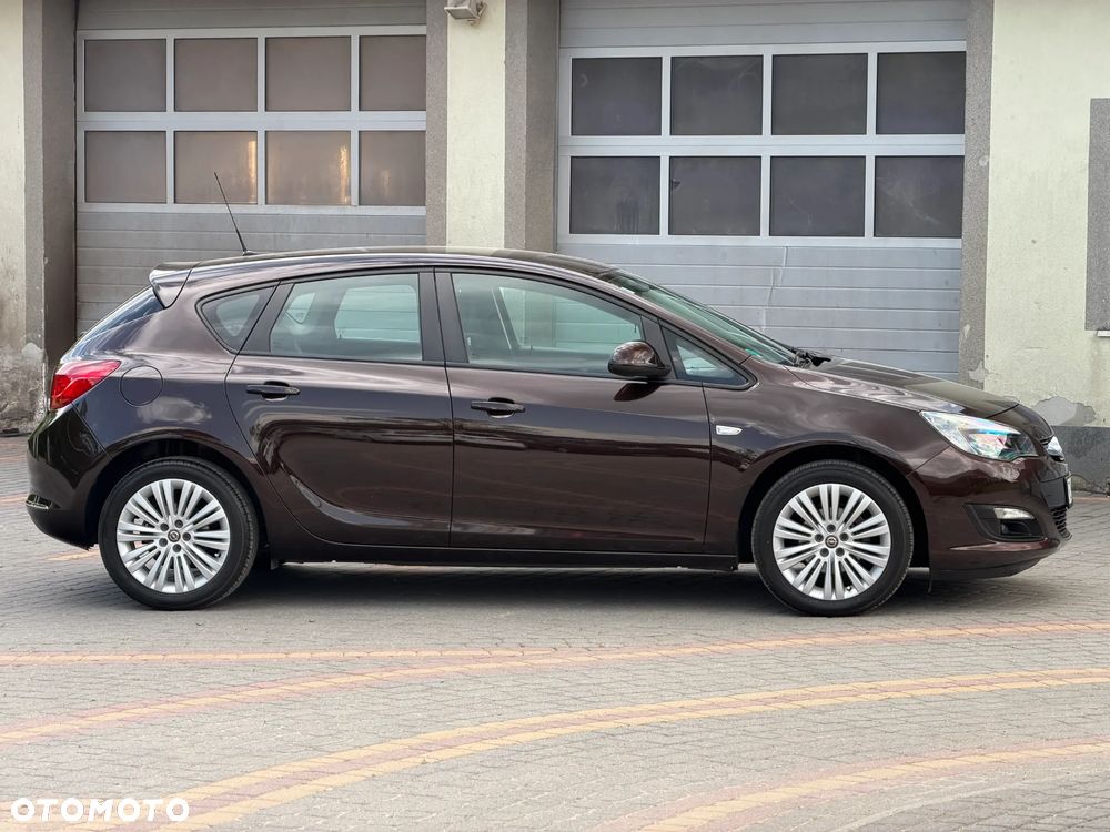 Opel Astra 1.6 Cosmo - 16