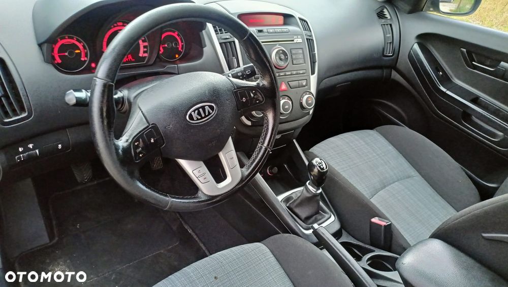 Kia ProCeed 1.6 CVVT Spirit - 19